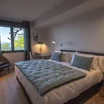 Ixua Hotela Hotel 3*