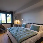 Ixua Hotela Hotel