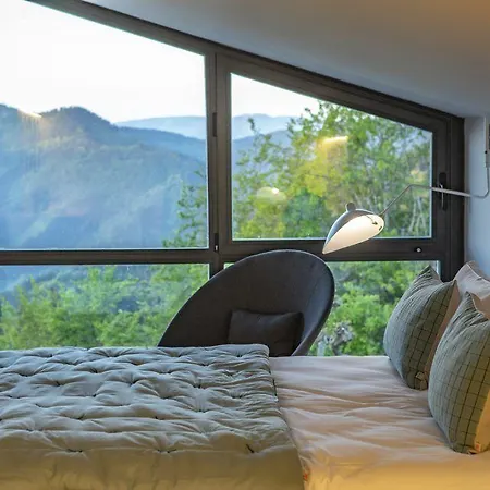 Ixua Hotela Otel 3*