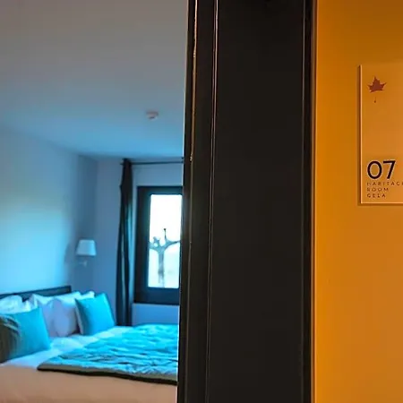 Ixua Hotela Hotel 3*