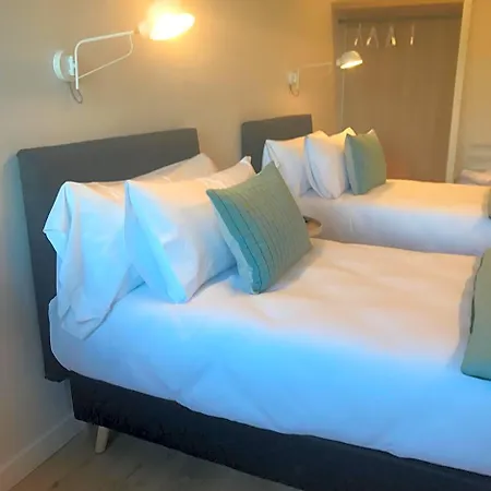 Ixua Hotela Otel